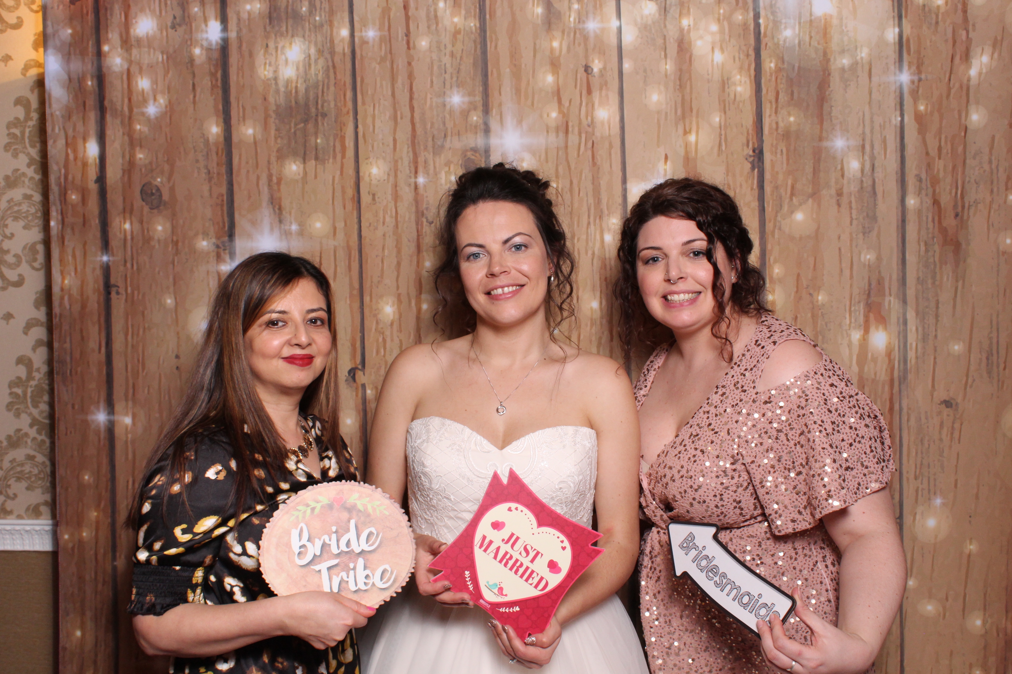 Mr & Mrs Sewell  | View more photos from the event at gallery.magicimages.uk/u/MagicImages/Mr-Mrs-Sewell